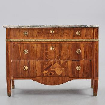 A Gustavian marquetry commode attributed to G. Foltiern (master in Stockholm 1771-1804).