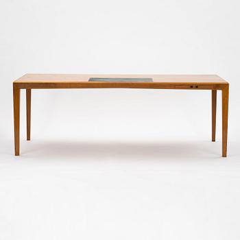 Bertil Fridhagen, attributed to, an executive desk, Svenska Möbelfabrikerna Bodafors, 1950s. Reportedly only two tables produced.