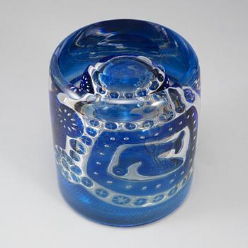 EDVIN ÖHRSTRÖM, an 'Ariel' glass vase from Orrefors, Sweden 1961.