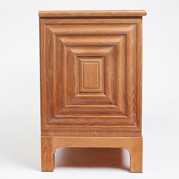 Oscar Nilsson, tillskrivet, sideboard, Sverige 1940-tal.