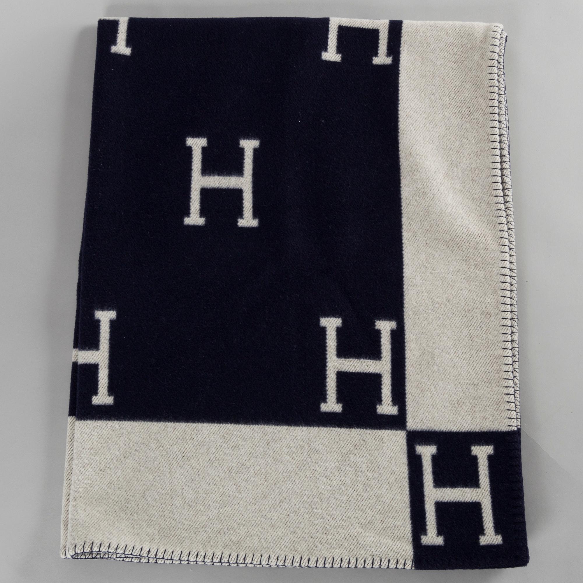 Blanket Avalon