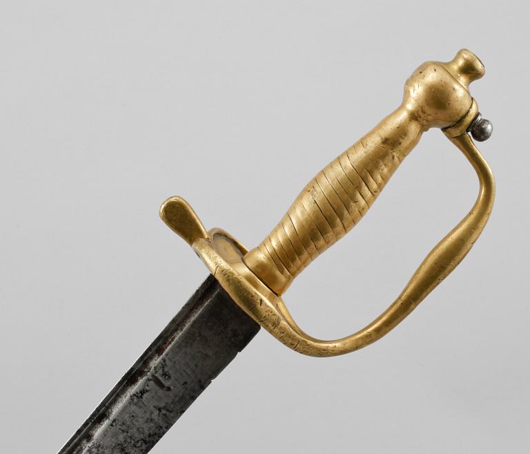 HUGGARE, m/1748, för infanteriet, samt SABEL, m/1770 eller m/1775, Savolax.