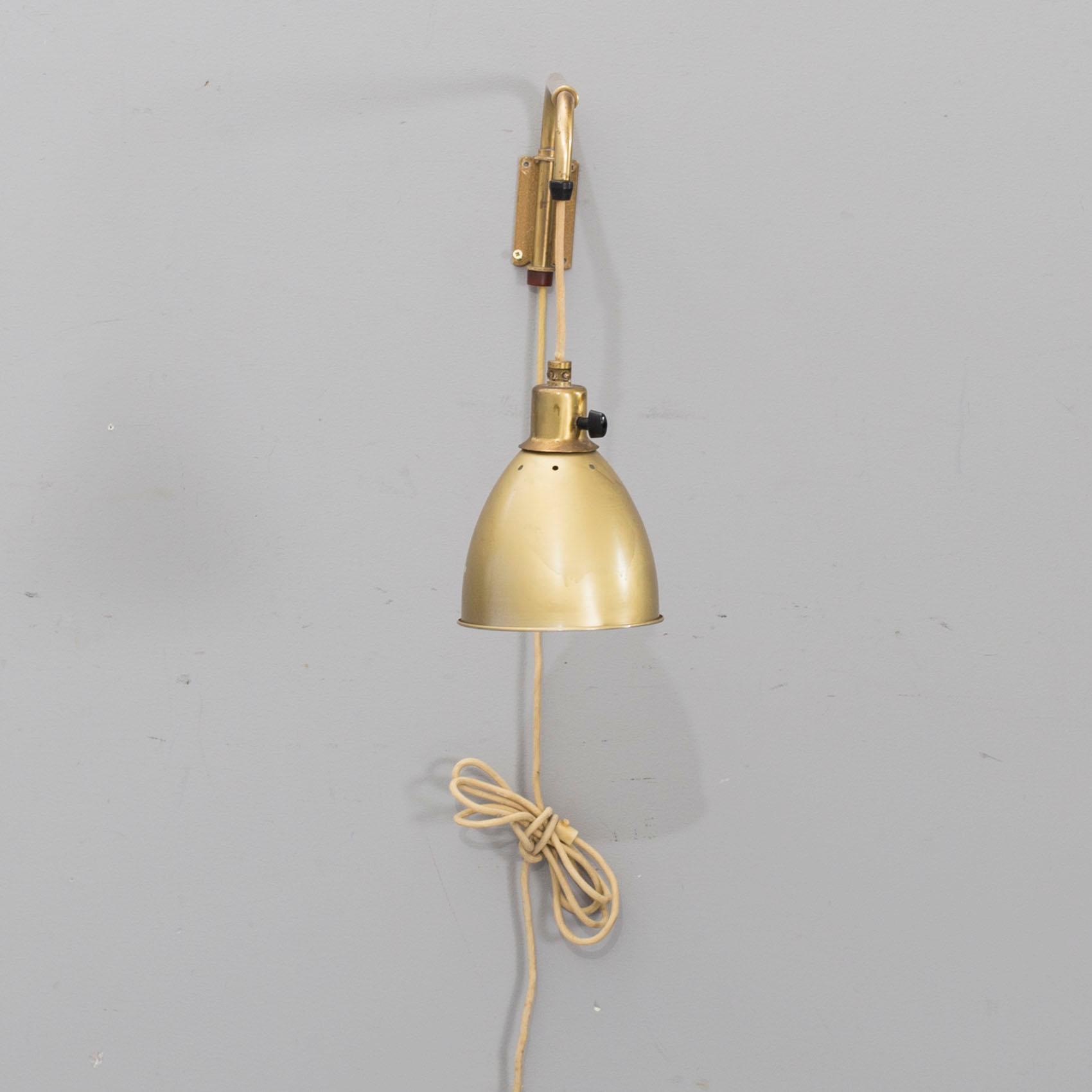 VÄGGLAMPA, utdragbar, 1940-50-tal.