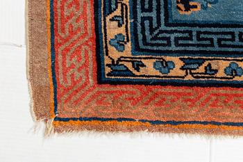 Matta, antik Baotou-Suiyuan, ca 213 x 159,5 cm.