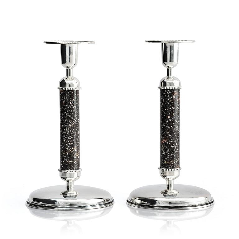 Henrik Ingemansson, a pair of sterling silver and Älvdal porphyry candelsticks, Ingemansson's Smithy, Stockholm, 2002.