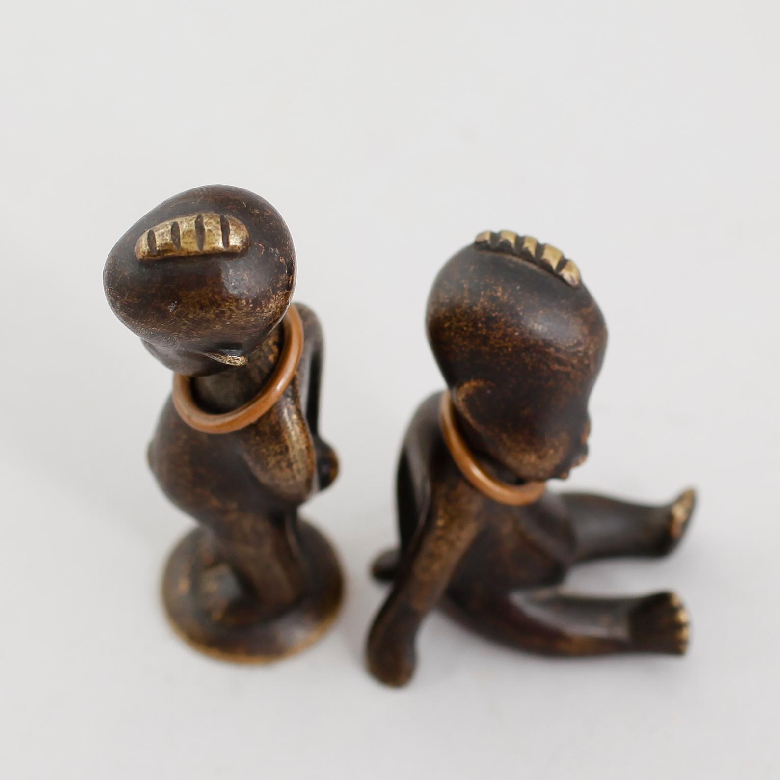 FIGURER, 2 st, sk wienerbrons, tidigt 1900-tal.