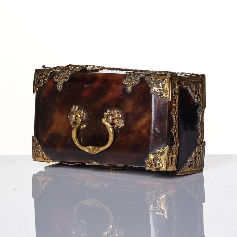 A baroque tortoise and gilt brass-mounted tobacco box, circa 1700.