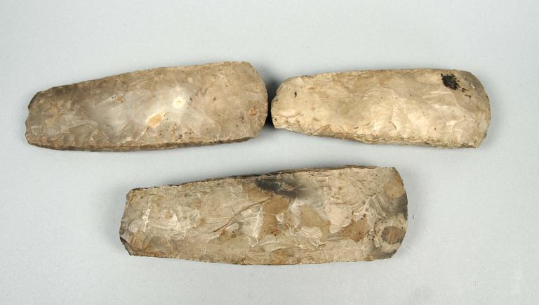 YXOR, 3 st, flinta, stenålder.