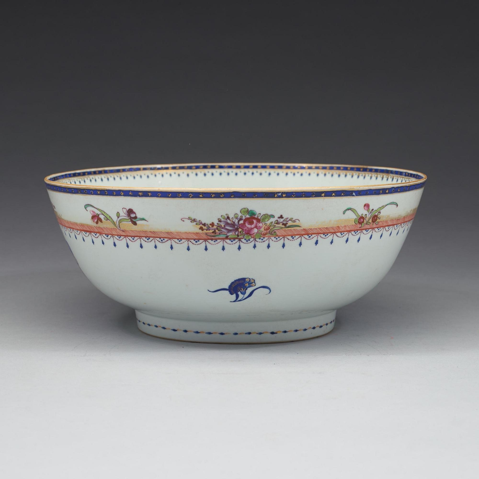 BÅLSKÅL, kompaniporslin. Qingdynasitn, Jiaqing (1796-1820).