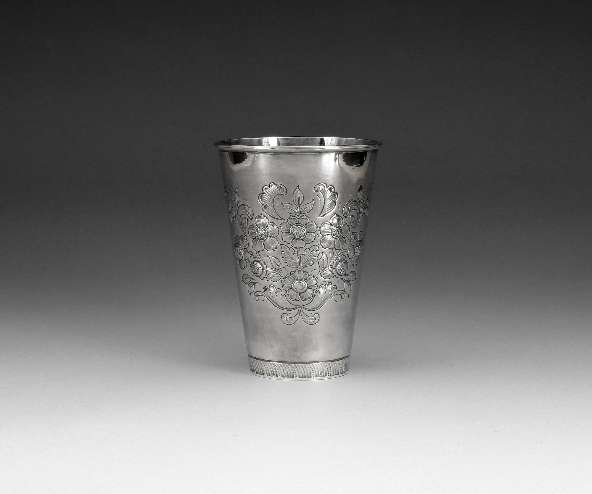 BÄGARE, sterlingsilver, Lisa Andersson, Fellingsbro, 1970. Ca 270g.