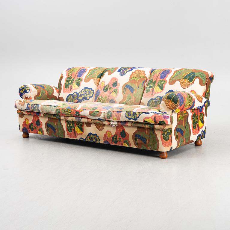 Josef Frank, a model 703 sofa, Firma Svenskt Tenn.