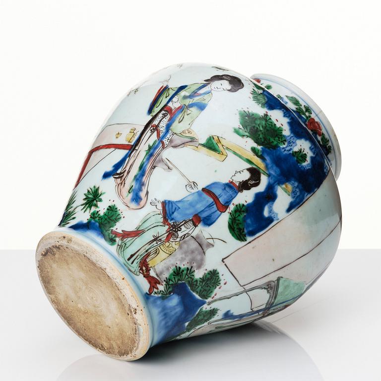 A Chinese Transitional wucai jar, 17th century.