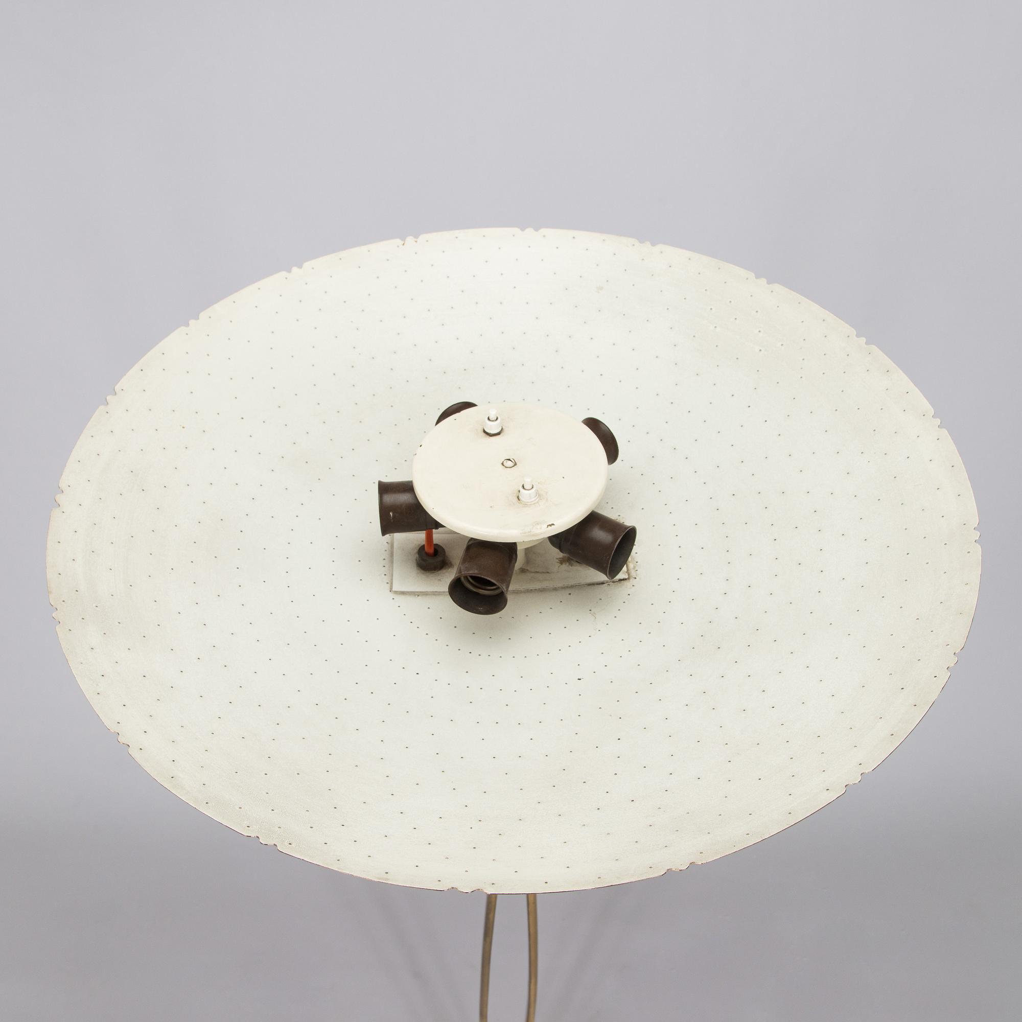 Paavo Tynell, A mid-20th century floor lamp model 9640, Taito Oy, Finland.