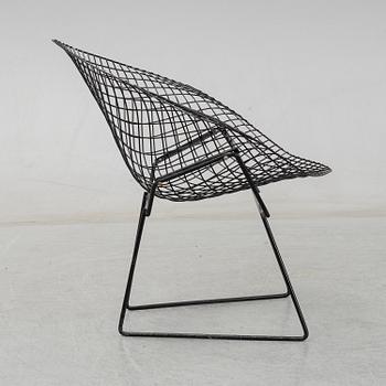 Harry Bertoia, a 'Diamond Chair'.