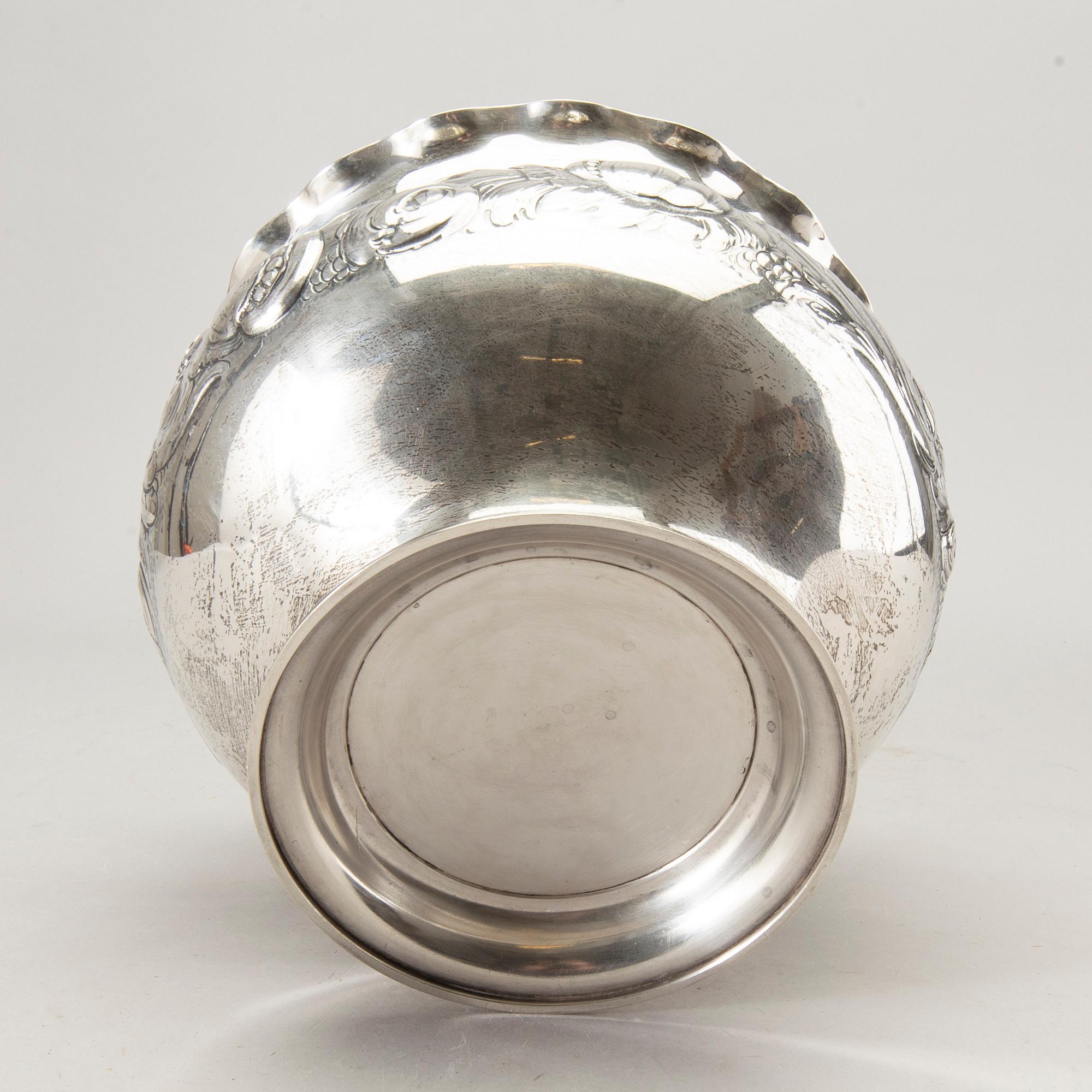 K Andersson, Champagnekylare , silver, Stockholm 1917.