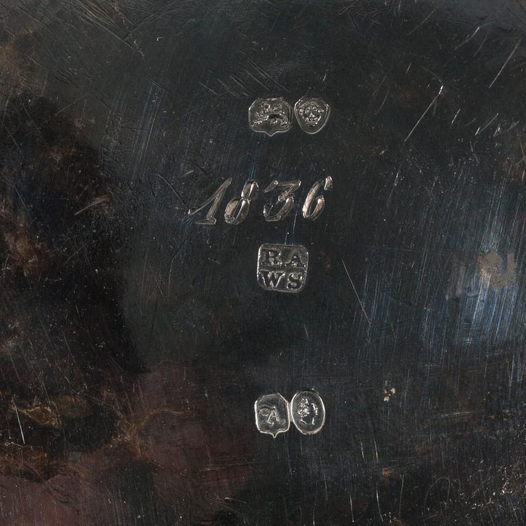 SOCKERSKÅL, silver, London 1836. Vikt 404,3 g.