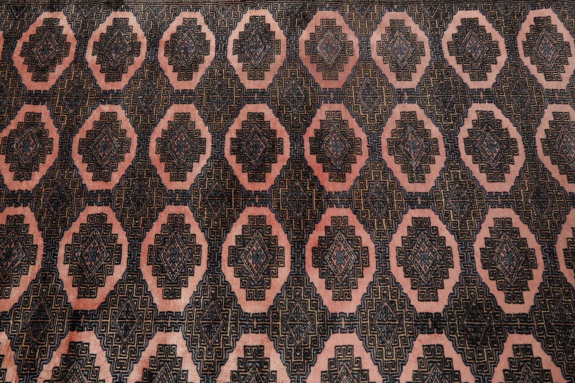 MATTA, karachi, old, 270x185 cm.
