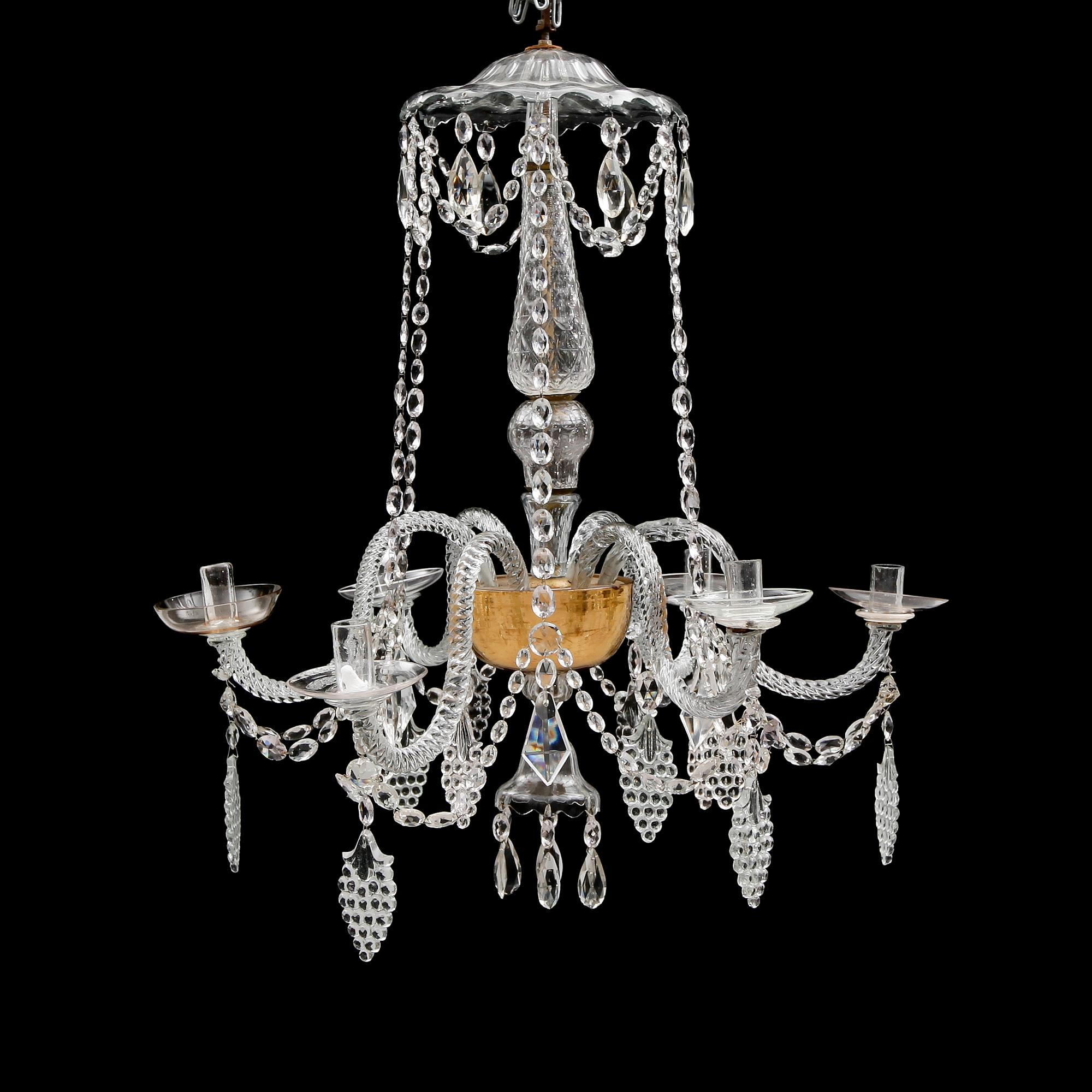 LJUSKRONA, Irland, delvis 1700-tal. Höjd 90 cm.