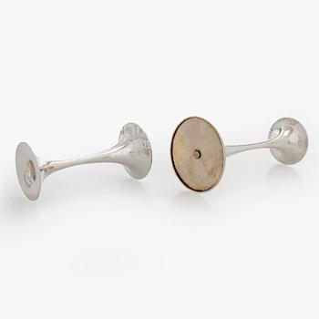 Tapio Wirkkala, Ljusstakar, 2 st, silver, "Trumpetti", Kultakeskus, Tavastehus 1989 och 1990.