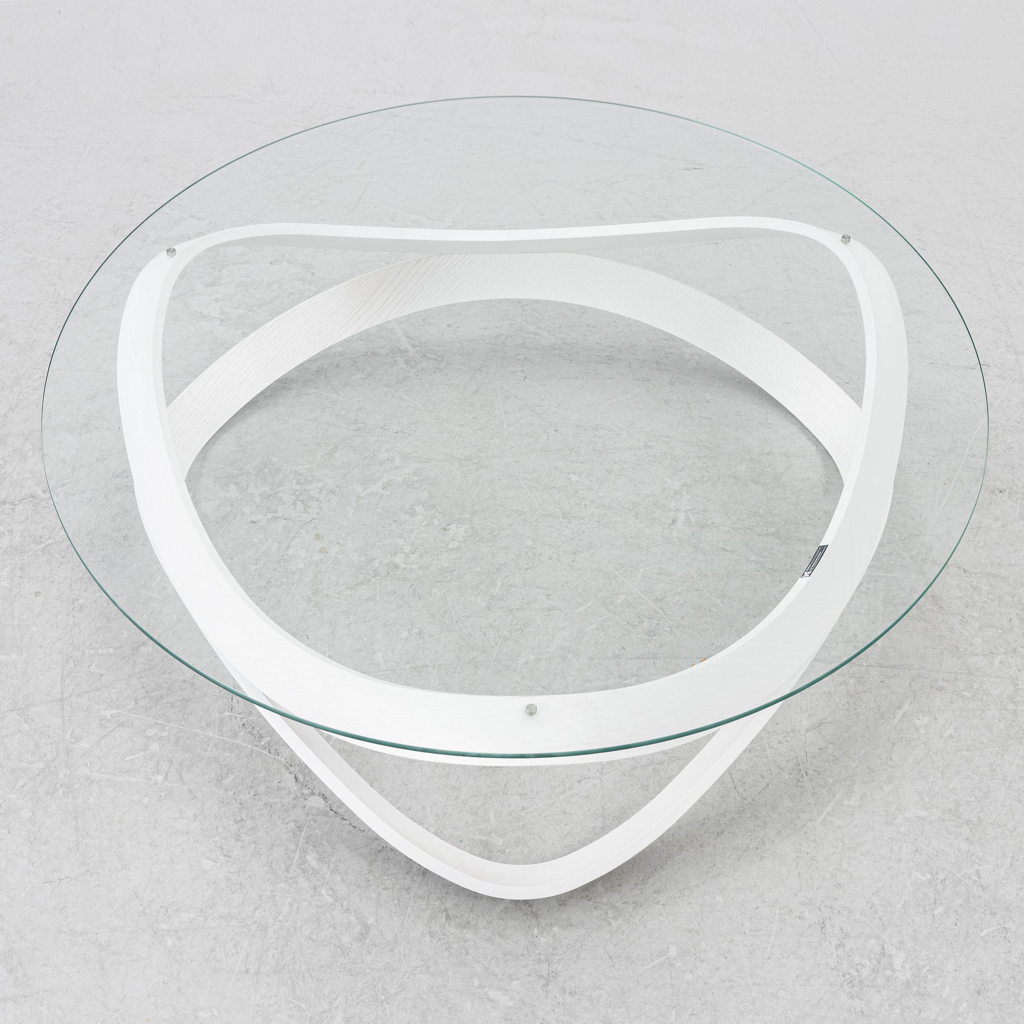 Dan Sunaga & Staffan Holm, soffbord, "Newton", Karl Andersson & Söner.