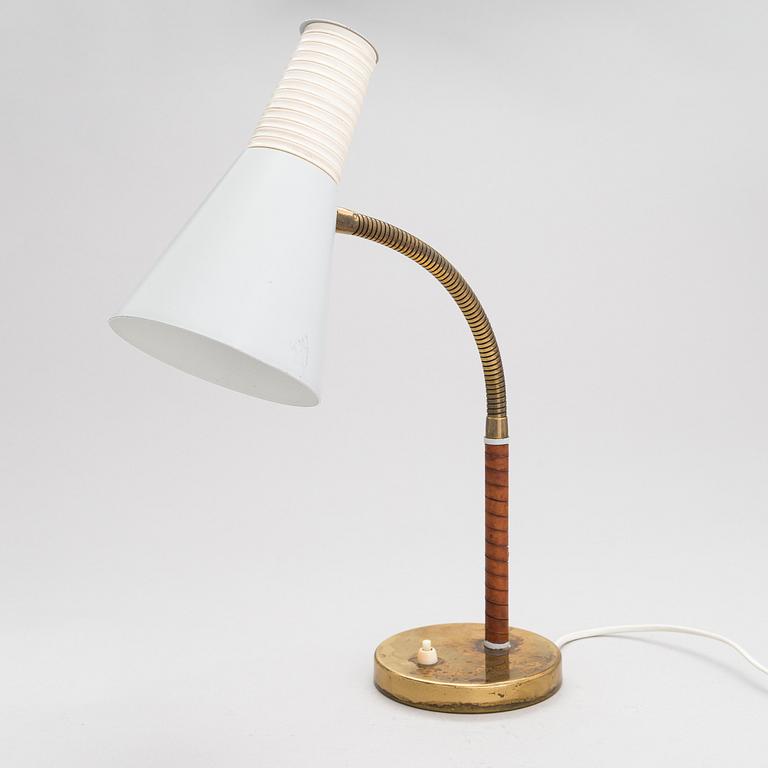 Bordslampa, modell AK-21, Itsu, 1900-talets mitt.