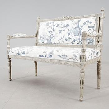 SOFFA, Louis XVI-stil, kring sekelskiftet 1900.