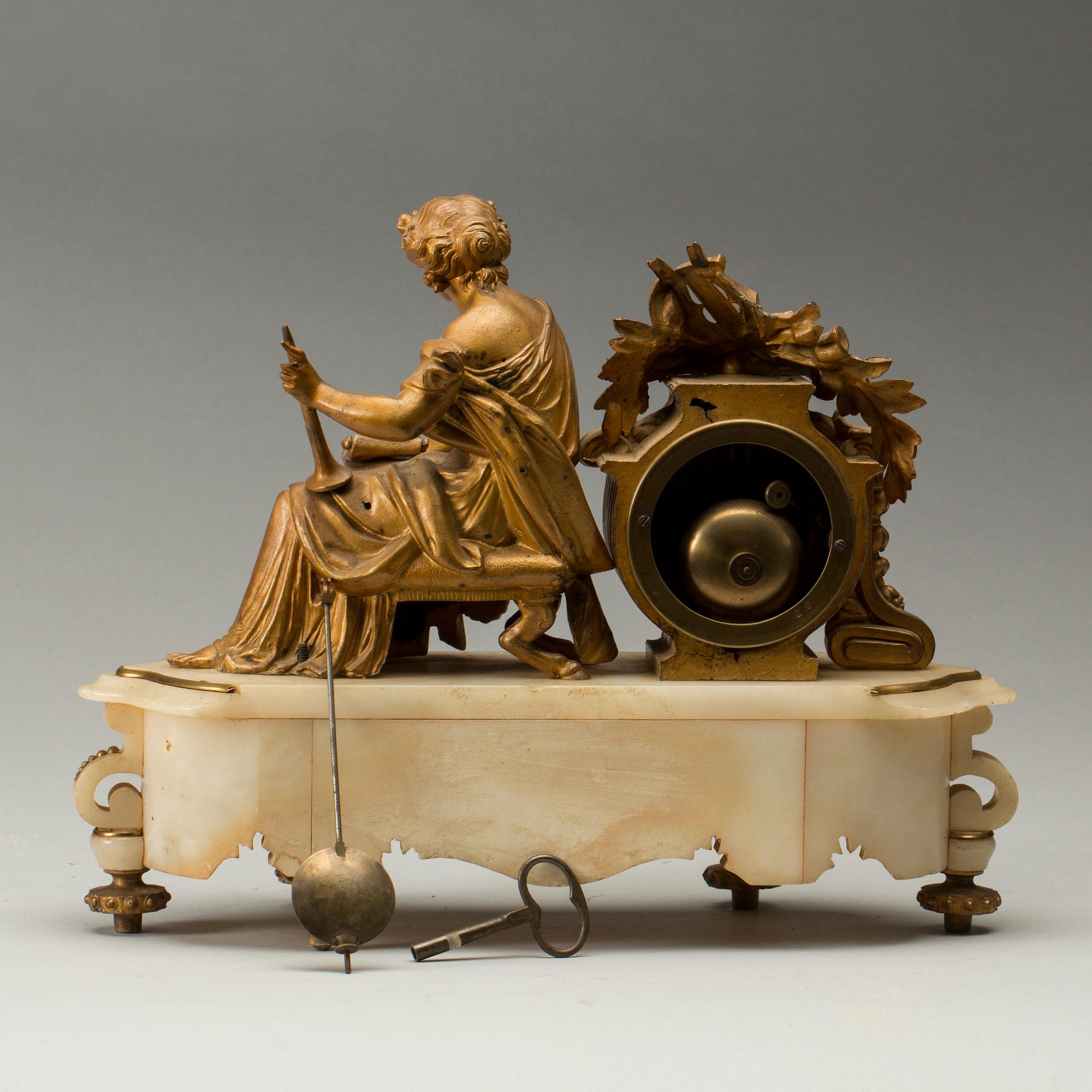 BORDSPENDYL, nyrenässans, 1800-talets slut.