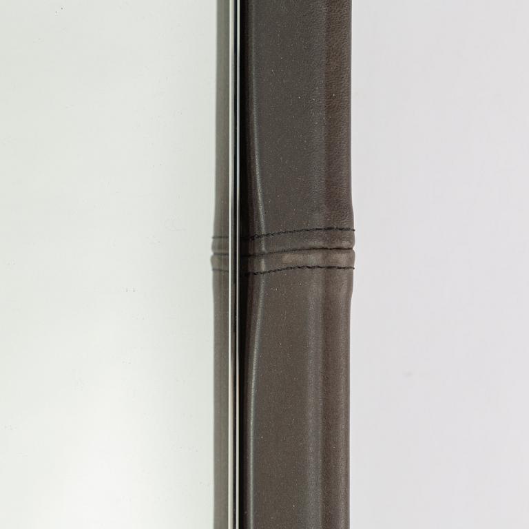 An italian mirror from Meridiani.