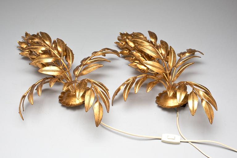 VÄGGLAMPOR, ett par, Italien, 1900-talets andra hälft.