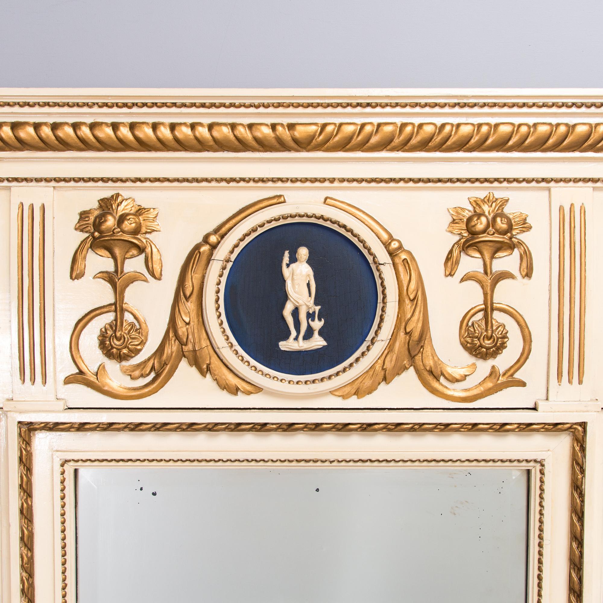 Spegel med konsolbord samt 4 stolar, sengustaviansk stil, 1900-talets början.