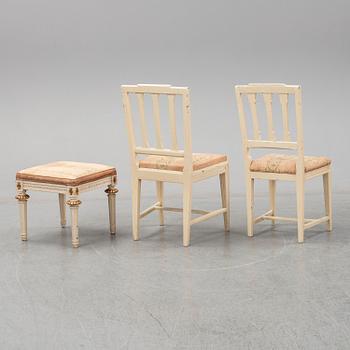 STOLAR 2 st, 1800-talets början och TABURETT, 1900-talets början.