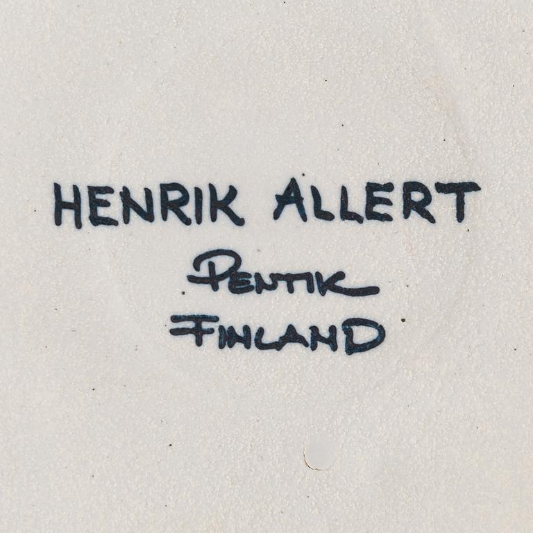 Henrik Allert, skulptur, keramik, signerad Henrik Allert Pentik Finland.