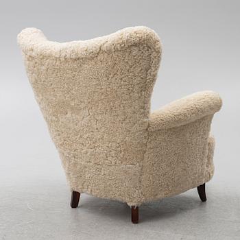 Armchair, Swedish Modern, mid-20th century.
