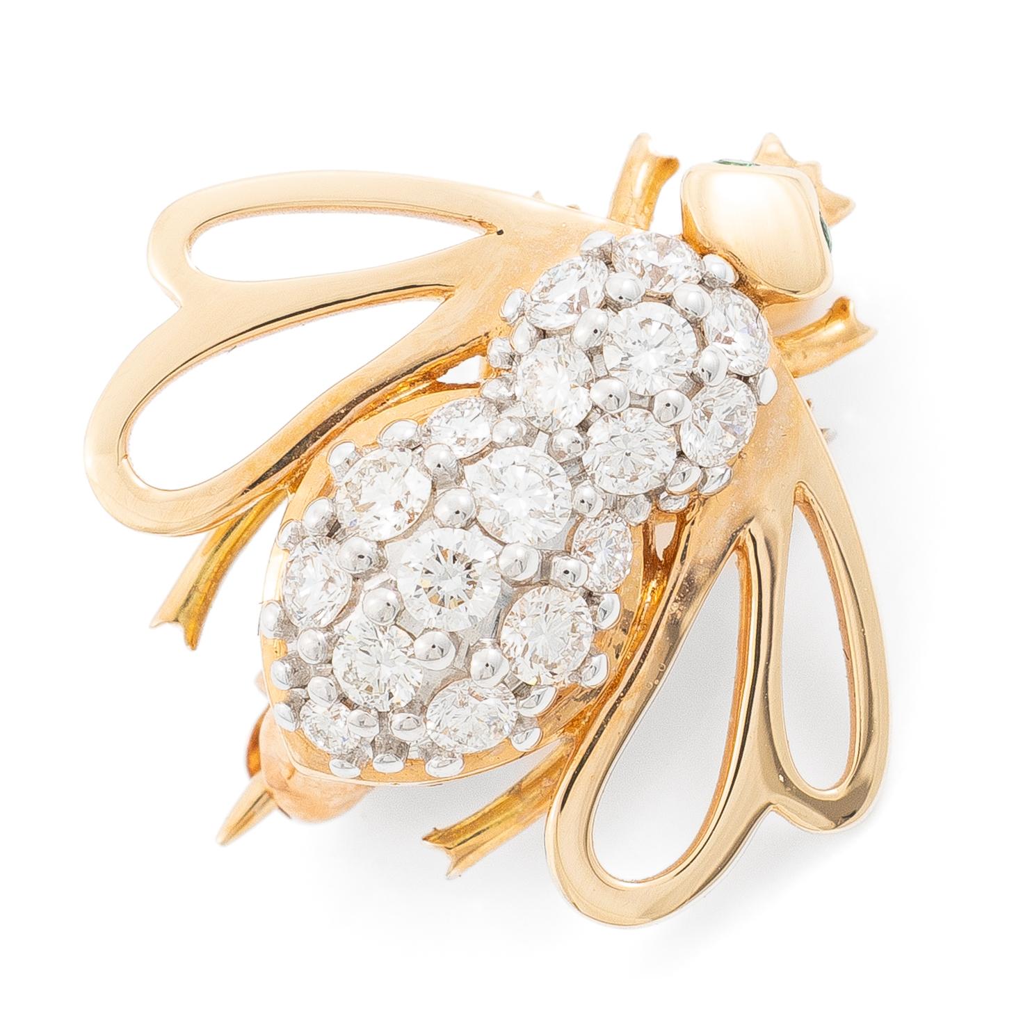 Brosch, Jarl Sandin/ Mary Kay, i form av bi, 18K guld med briljantslipade diamanter.