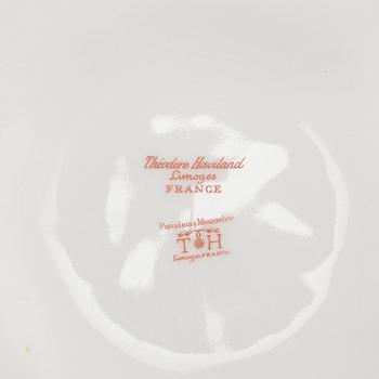 69 pieces of porcelain table ware, by Theodore Haviland, Limoges, first half/mid 20th cenutry.