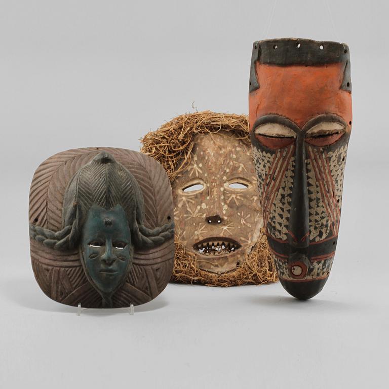 MASKER, 3 st, troligen Afrika, 1900-tal.