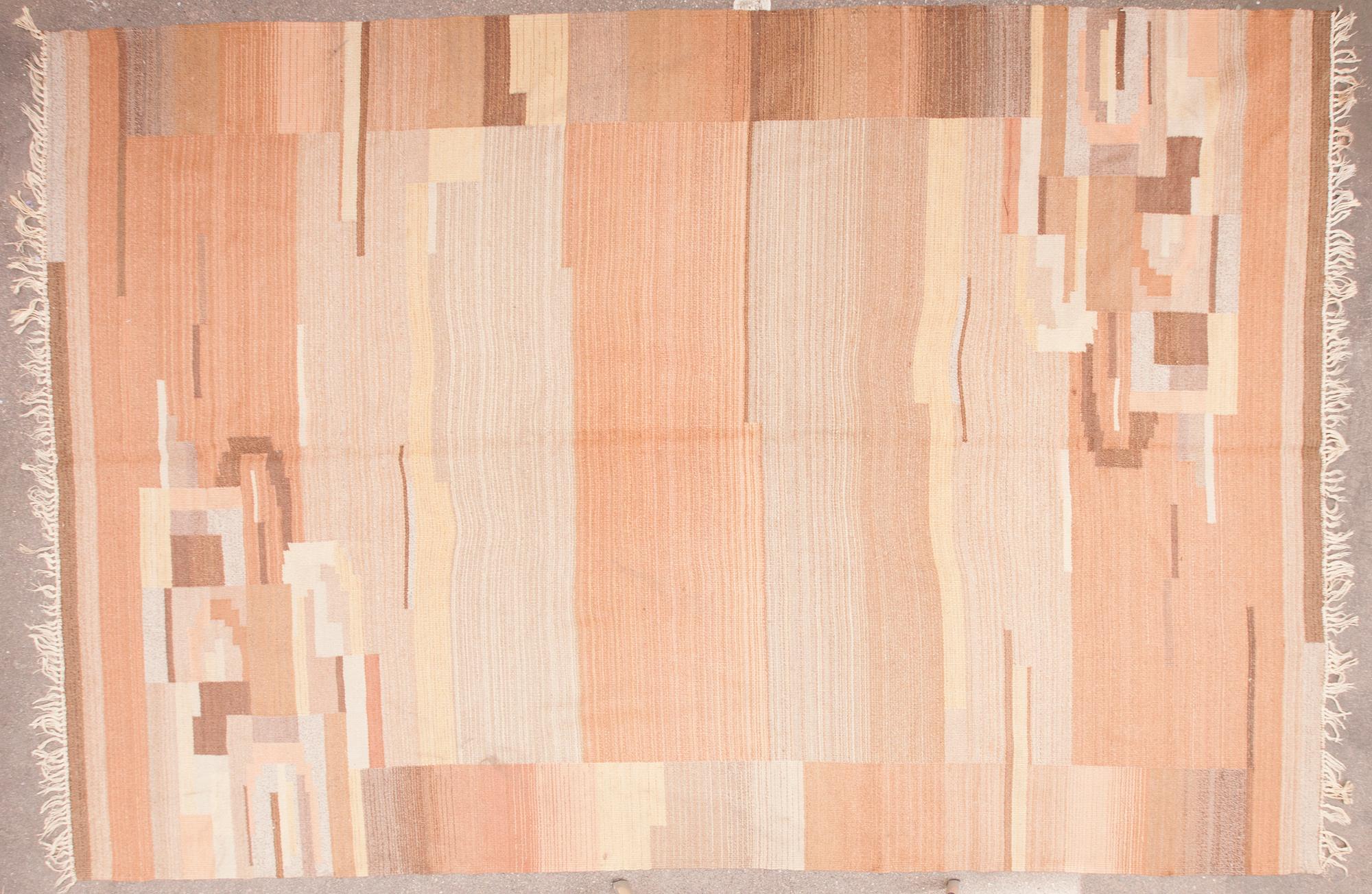 MATTA, funkis, design Greta Skogster, vävd av Kiikan Kutomo, Finland 1930-tal. 355 x 240 cm.