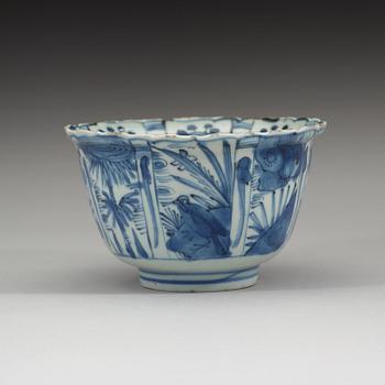 A blue and white bowl, Ming dynasty, Wanli (1572-1620).