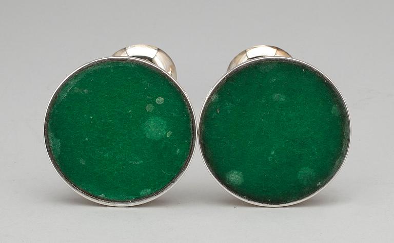 LJUSSTAKAR, ett par, silver, Eric Löfman för MGAB, Uppsala, 1977.