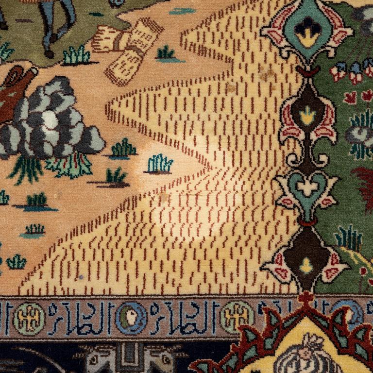 Matta, figural Täbriz, ca 275 x 178 cm.