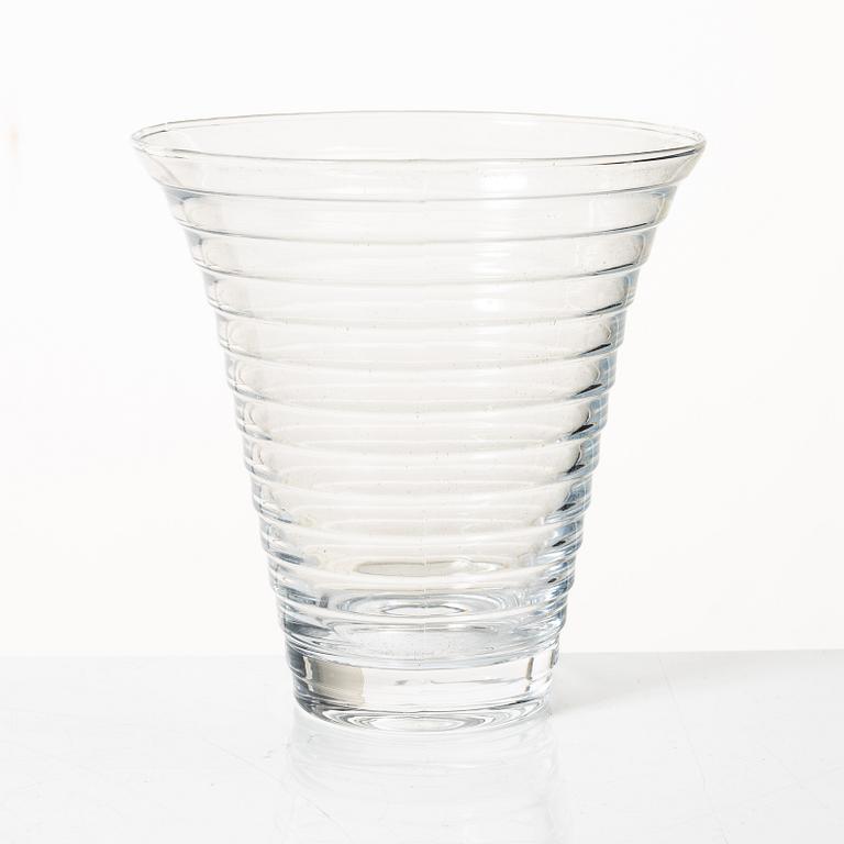 Aino Aalto, a 'Bölgeblick' vase, Iittala, Finland.