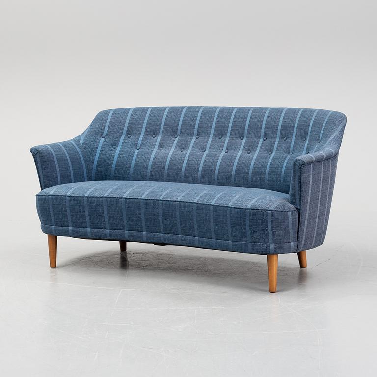 A 'Widare' sofa by Carl Malmsten, for AB O.H Sjögren. Second half of the 20th century.