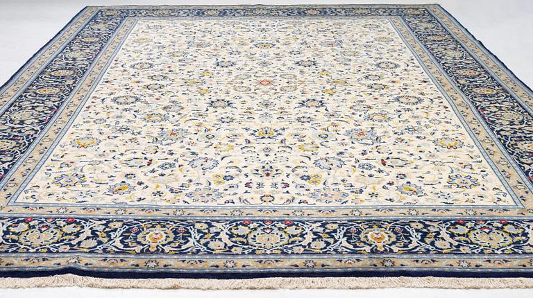 Matta, Keshan, ca 519 x 359 cm.