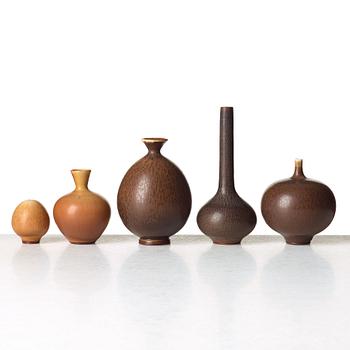 Berndt Friberg, a set of five stoneware vases, Gustavsberg studio, Sweden 1951-69.