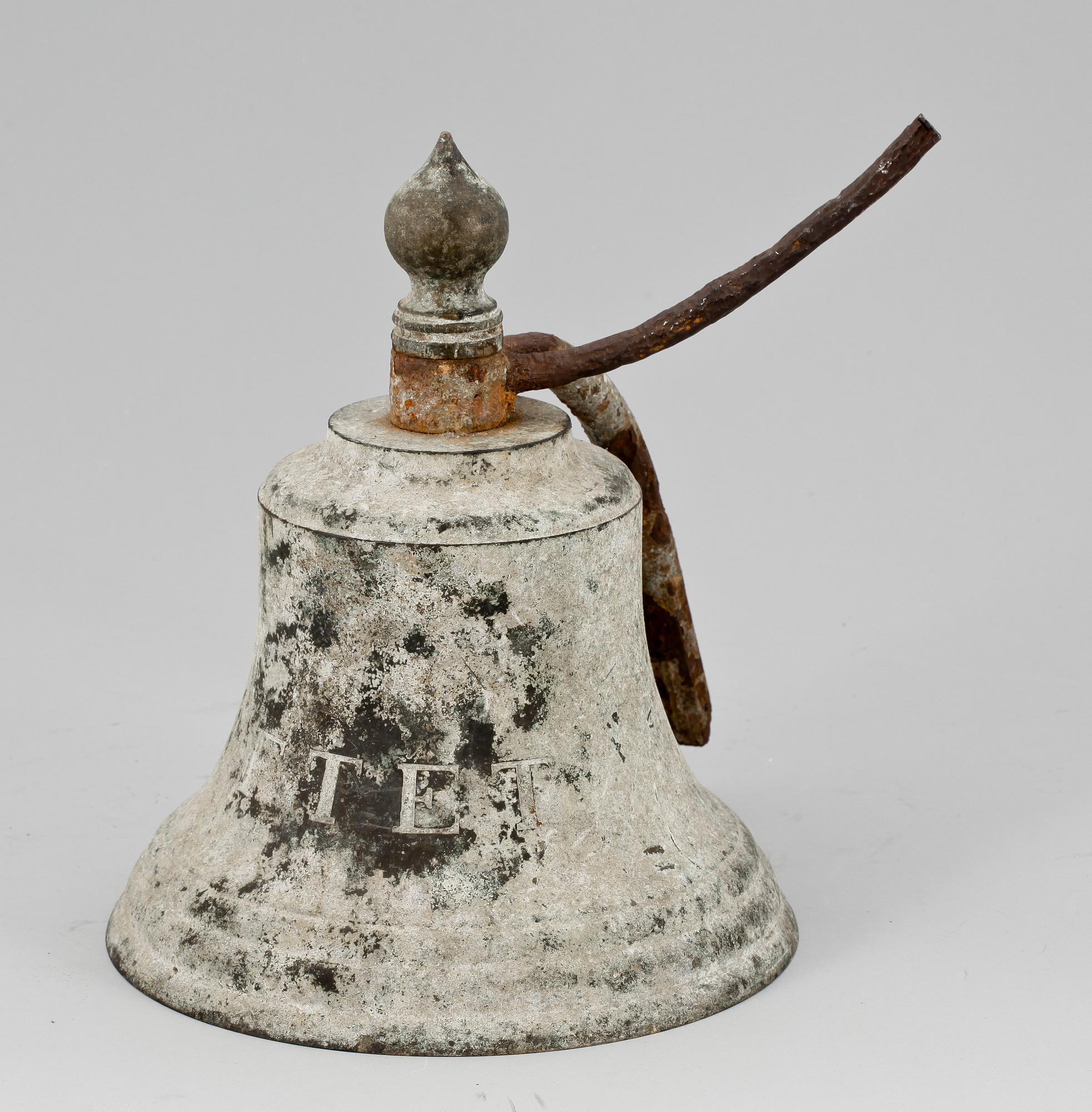 SKEPPSKLOCKA SAMT DOKUMENT, brons resp papper, tidigt 1900-tal.