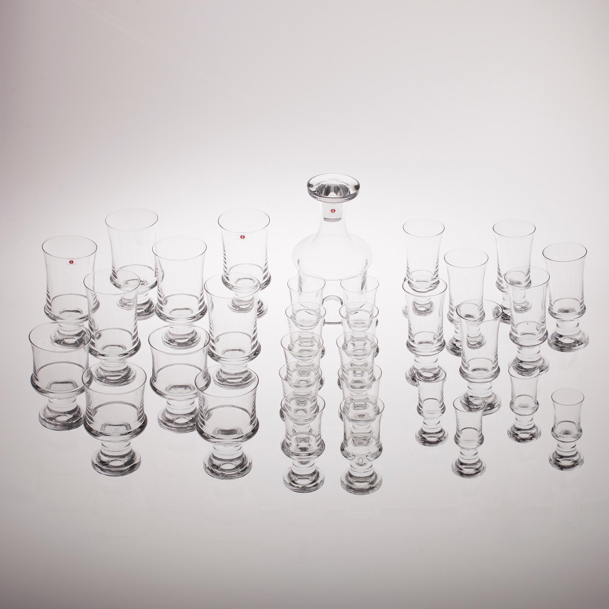 GLASSERVIS, 32 delar, "Tavastia" Tapio Wirkkala, Iittala 1970-tal.
