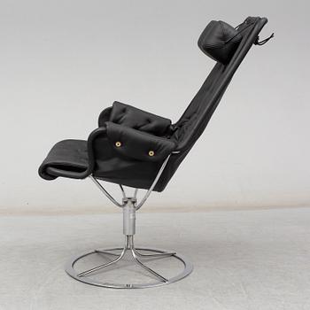 BRUNO MATHSSON, a black leather 'Jetson' easy chair from Dux, 21st Century.