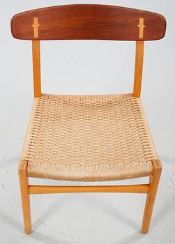 A "Spisestolen" chair by Hans J Wegner for Carl Hansen & Son, Denmark, 1900-talets andra hälft.