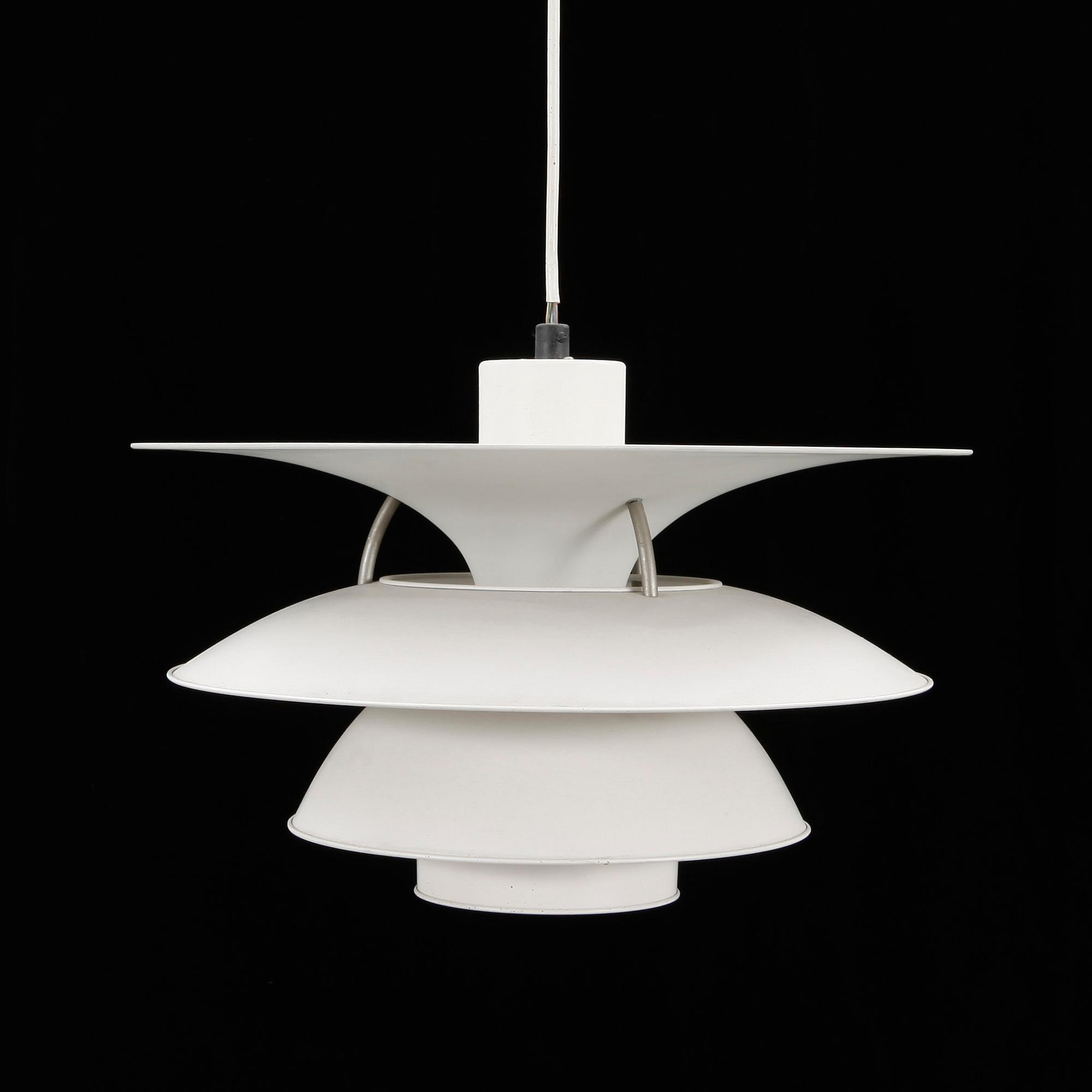 TAKLAMPA, "Charlottenburg", Poul Henningsen, Danmark. H ca 40.