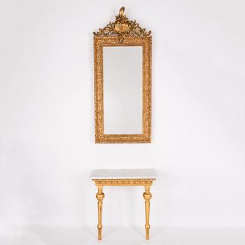 A mirror and a console table, around the year 1900.
